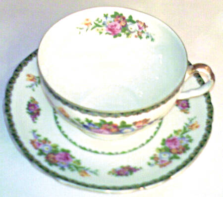 VIT287 Flat Cup & Saucer Set