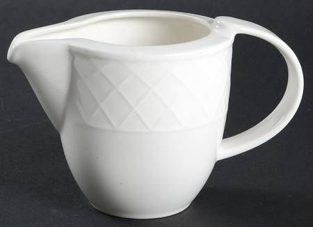 Bella Creamer