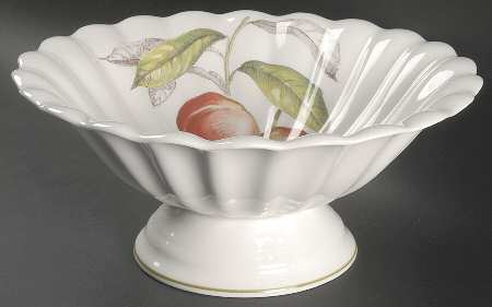 Cascara Large Footed Fruit Bowl
