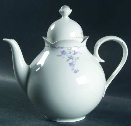 Violetta Coffee Pot & Lid