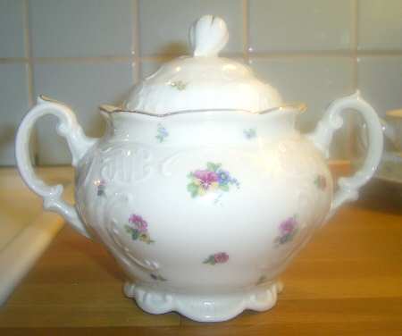 VIT307 Sugar Bowl & Lid