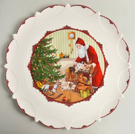 Toy's Fantasy Pastry Serving Plate