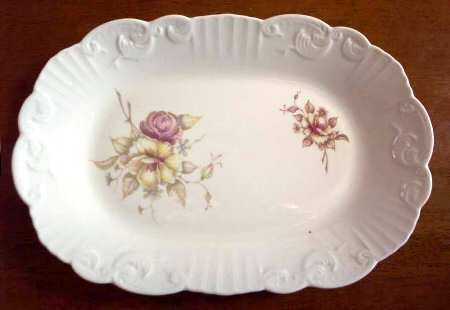 VIA81 12" Oval Serving Platter