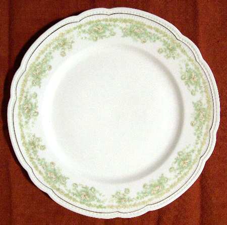 VNN35 Dinner Plate