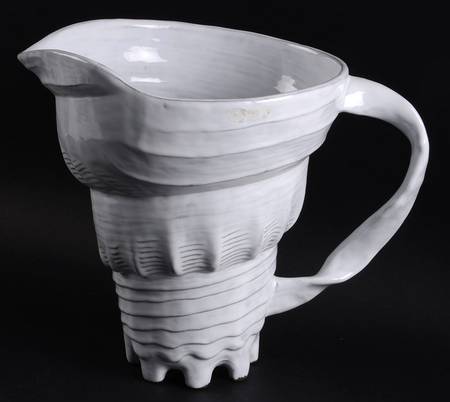 Incanto Mare White 72 Oz Pitcher