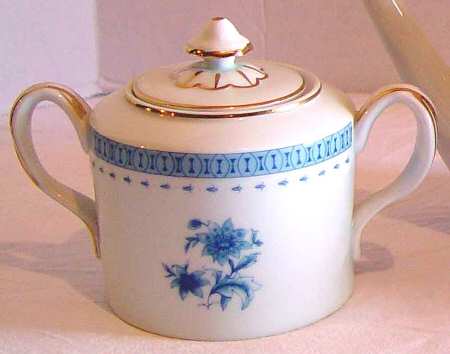 VIA88 Sugar Bowl & Lid