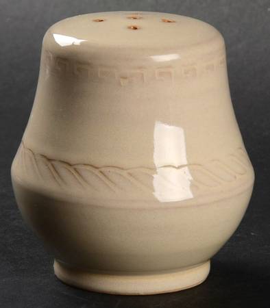 Bellezza Buttercream Pepper Shaker