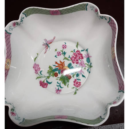VIG164 6" Square Vegetable Bowl