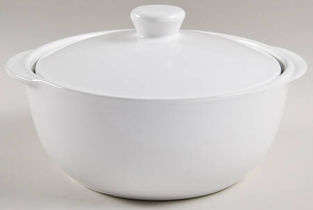 Vivo White 2 Qt Round Covered Casserole
