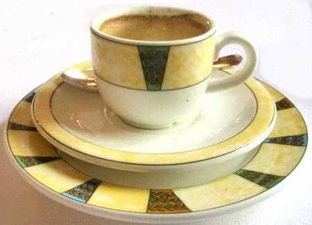 VIL196 Flat Cup & Saucer Set