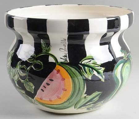 Bon Appetite Large Round Planter
