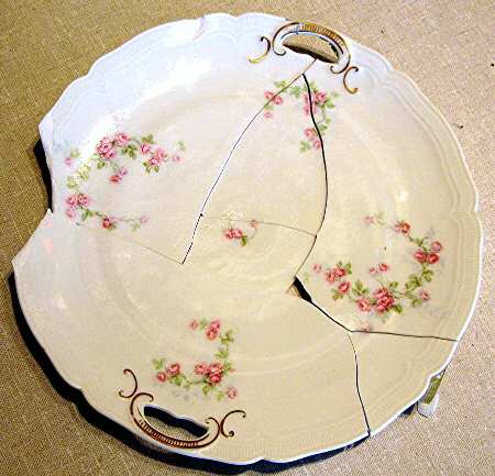 VNN46 Cake Plate
