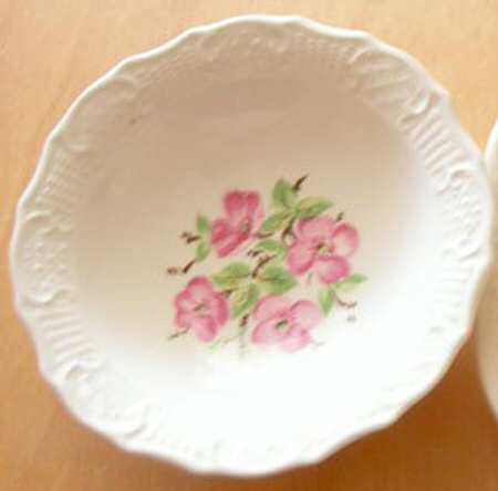 VOG130 Fruit/Dessert (Sauce) Bowl