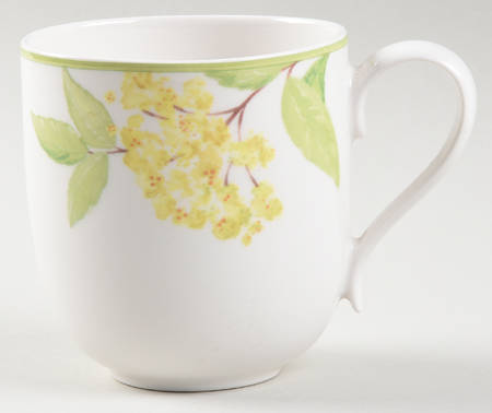 Green Garland Mug