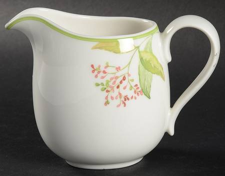 Green Garland Creamer