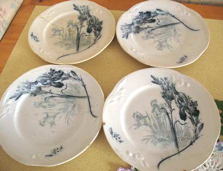 Iris Blue by Villeroy &amp; Boch