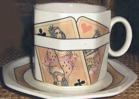 VIL206 Flat Cup & Saucer Set