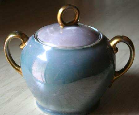 VIT342 Sugar Bowl & Lid