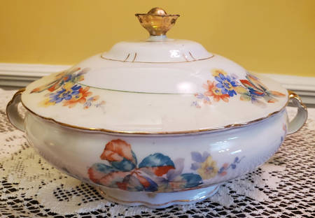 VIT344 Round Covered Vegetable