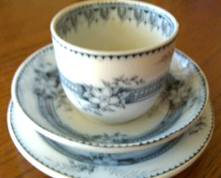Paula Flat No Handles Cup & Saucer Set