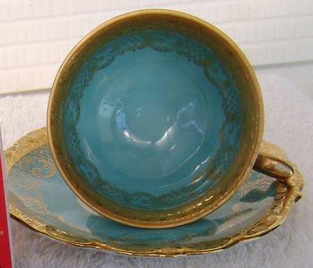 VCA5 Footed Cup & Saucer Set