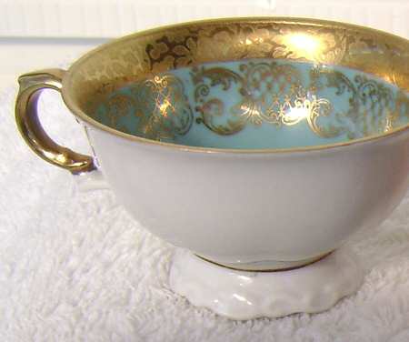 VCA5 Footed Cream Soup Bowl