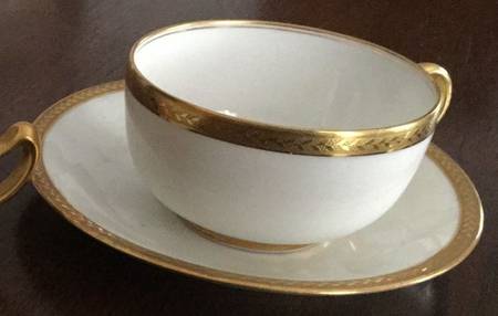 VIG177 Flat Cup & Saucer Set