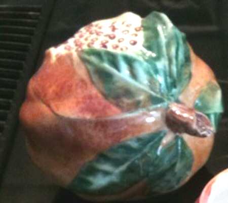 Fruits Sculpted Box & Lid