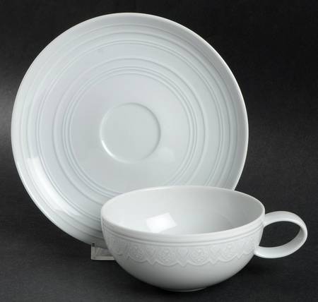 Ornament Flat Cup & Saucer Set