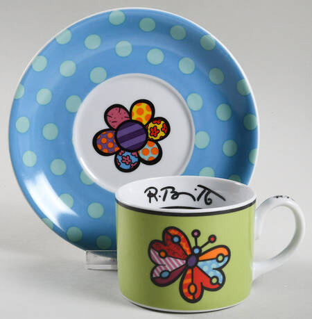 Edicao Especial Flat Cup & Saucer Set
