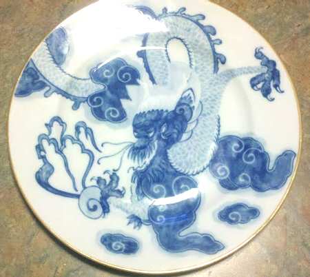 VIA109 Dinner Plate
