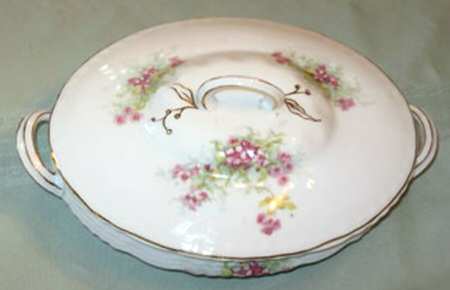 VTO199 Oval Covered Vegetable