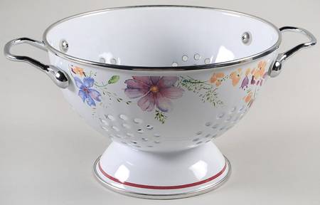 Mariefleur Metal Colander