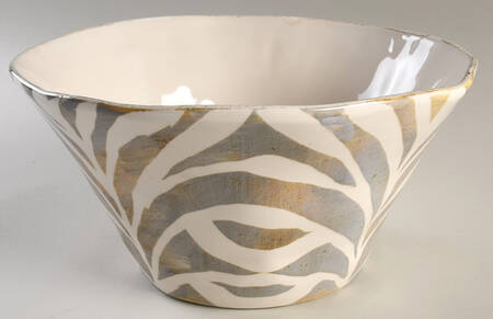 Safari 11" Round Serving Bowl