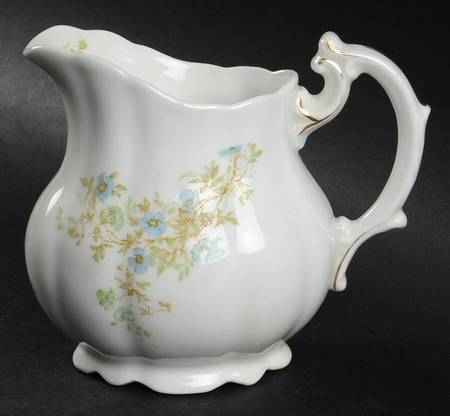 VNN83 Creamer