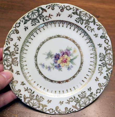 VIT370 Bread & Butter Plate