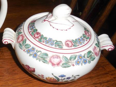1592 Sugar Bowl & Lid