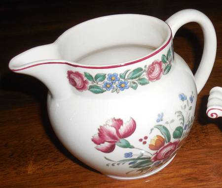 1592 Creamer