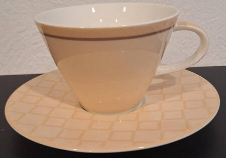 Caffe Club Uni Vanilla Flat Cup & Saucer Set