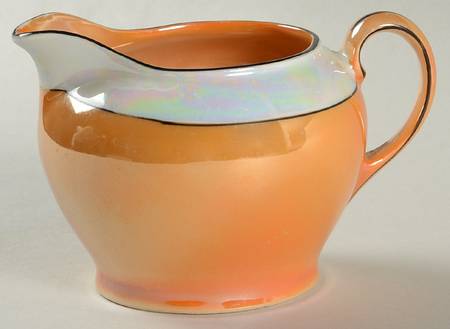 VIT392 Creamer