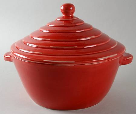 Buon Gusto 2.25 Qt Round Covered Casserole