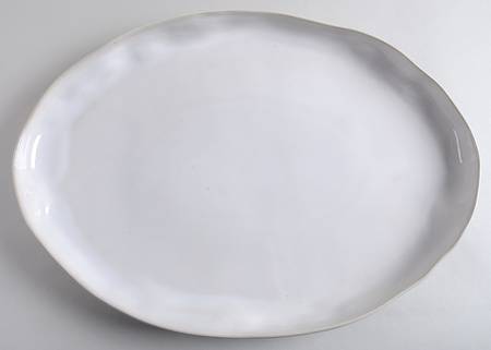 Forma Cloud (White) 18" Oval Serving Platter