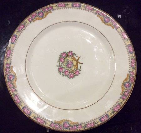 VOI1 Dinner Plate
