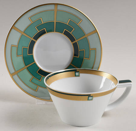 Emerald Flat Cup & Saucer Set