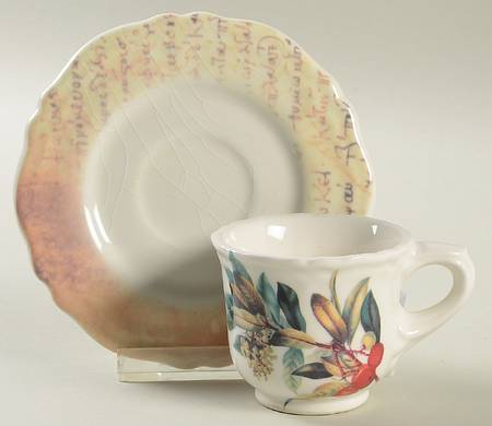 VIE159 Footed Demitasse Cup & Saucer Set