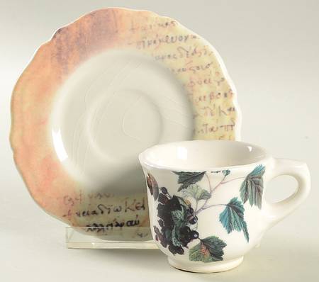 VIE159 Footed Demitasse Cup & Saucer Set