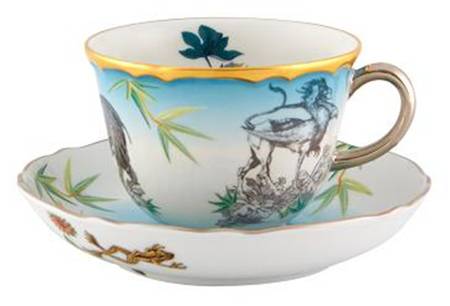 Reveries Flat Cup & Saucer Set