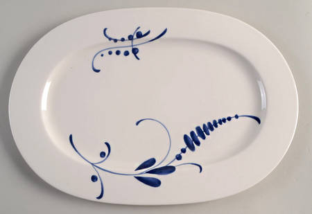 Old Luxembourg Brindille 13" Oval Serving Platter