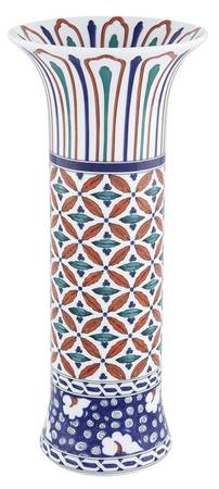 Niceia 11" Vase