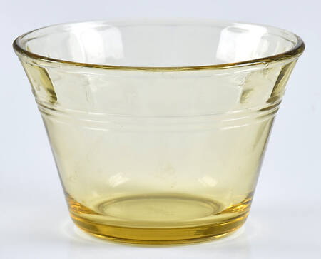 VRI3 Custard Cup